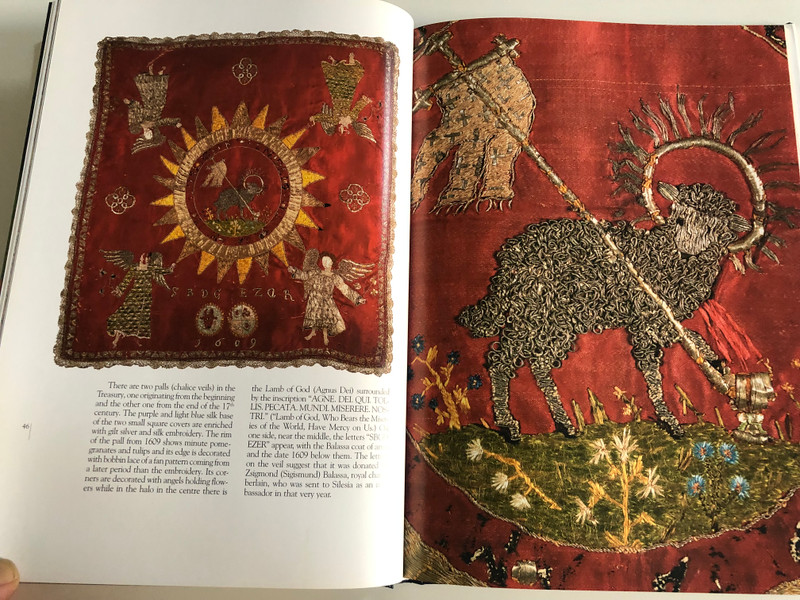 THE EPISCOPAL TREASURY OF GYÖR / JUDIT H. KOLBA - JÓZSEF HAPÁK / MAGYAR KÖNYVKLUB, 2001 / Hardcover (9789635475087)