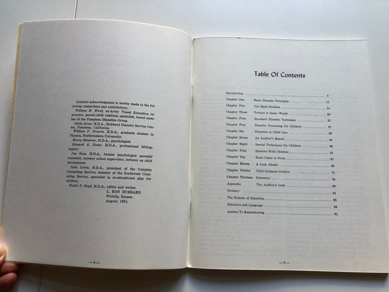 Child Dianetics: Dianetic Processing for Children by L. Ron;Hubbard Dianetic Foundation Hubbard / Compiled from the research and lecture materials of L. Ron Hubbard by the staff of the Hubbard Research Foundation