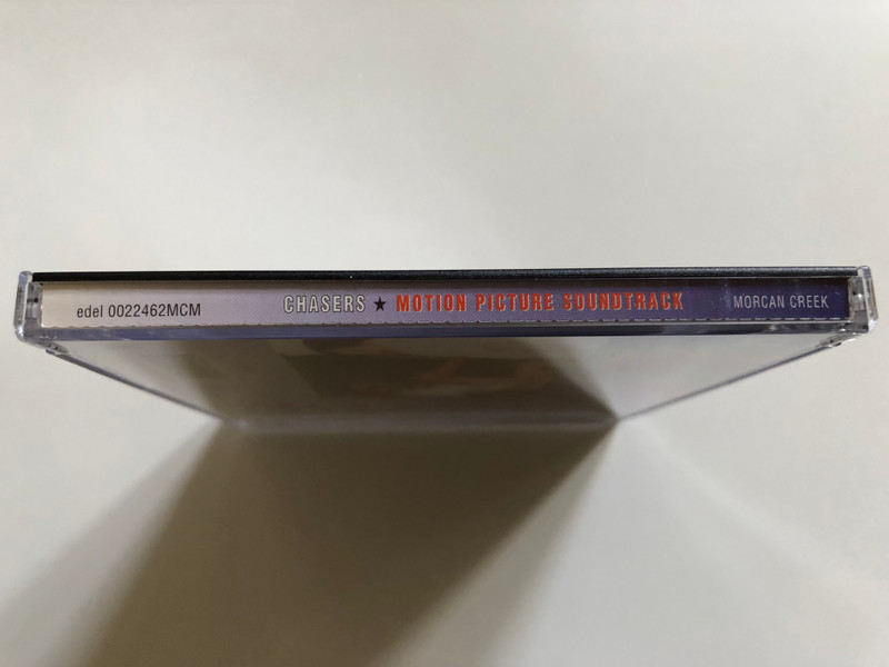 Berenger, Eleniak, McNamara: Chasers (Motion Picture Soundtrack) - Score Composed By Dwight Yoakam And Pete Anderson / edel Audio CD / 0022462MCM