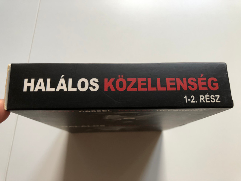 HALÁLOS KÖZELLENSÉG 1-2. RÉSZ (DEADLY PROXIMITY 1-2. PART) 2 DVD Set / VINCENT CASSEL GÉRARD DEPARDIEU / Amerikai-Francia krimi, 2008 / Studio/Producer: Ablo / DVD (5999048926098)