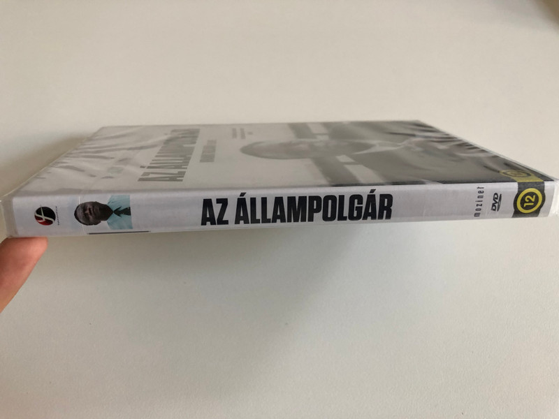 AZ ÁLLAMPOLGÁR  VRANIK ROLAND FILMJE  HAZÁDNAK RENDÜLETLENÜL LÉGY HÍVE  Az utóbbi évek egyik legjobb és legfontosabb magyar filmje. PRAE.HU  DVD Video (5999546338294)