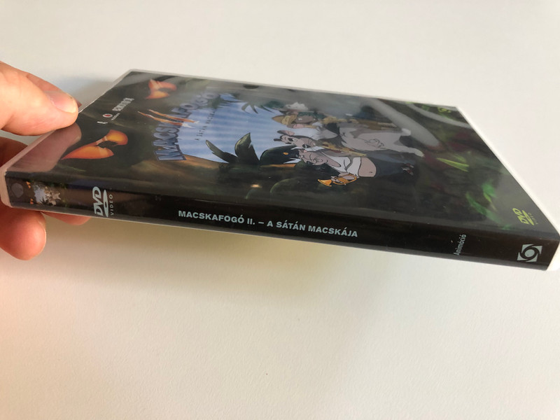 Macskafogó 2 (Catcatcher 2) - egylemezes változat by Ternovszky Béla / At the end of the first movie, the mice tamed all the cats with the help of a machine dog named Catcatcher (5999544253803)