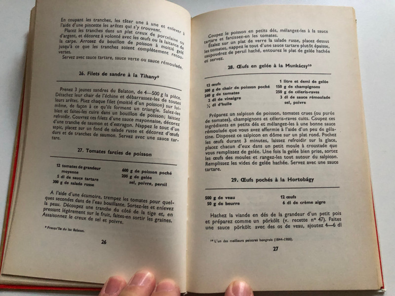 La Cuisine Hongroise  par KÁROLY GUNDEL  TROISIEME EDITION REVUE ET AUGMENTÉE  CORVINA BUDAPEST, 1968  Hardcover (CO377-h-6870)