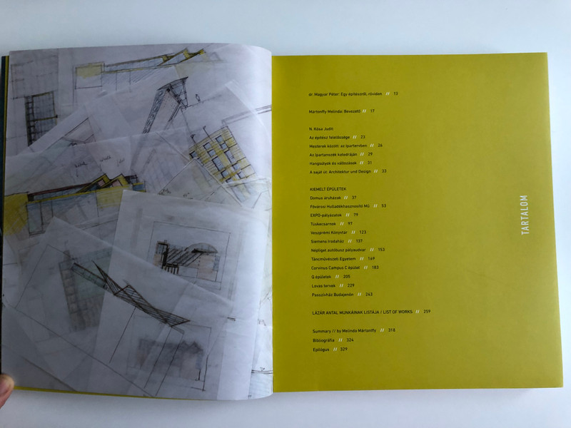 Jelek a térben - Lázár Antal építész  THE ARCHITECTURE OF ANTAL LÁZÁR WITH ENGLISH SUMMARY AND LIST OF WORKS  ÜKH 2019  Paperback (9789631365375)