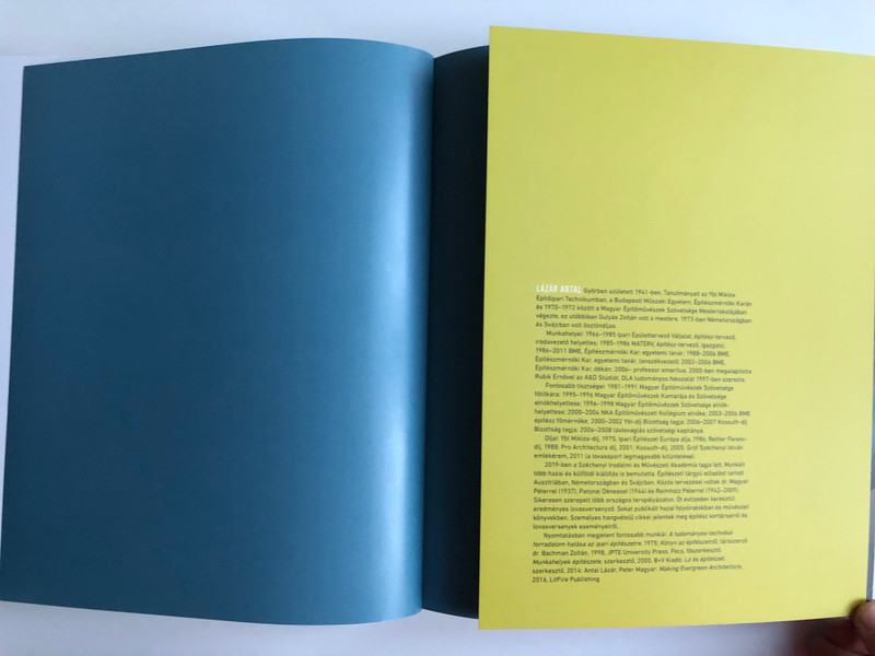 Jelek a térben - Lázár Antal építész  THE ARCHITECTURE OF ANTAL LÁZÁR WITH ENGLISH SUMMARY AND LIST OF WORKS  ÜKH 2019  Paperback (9789631365375)