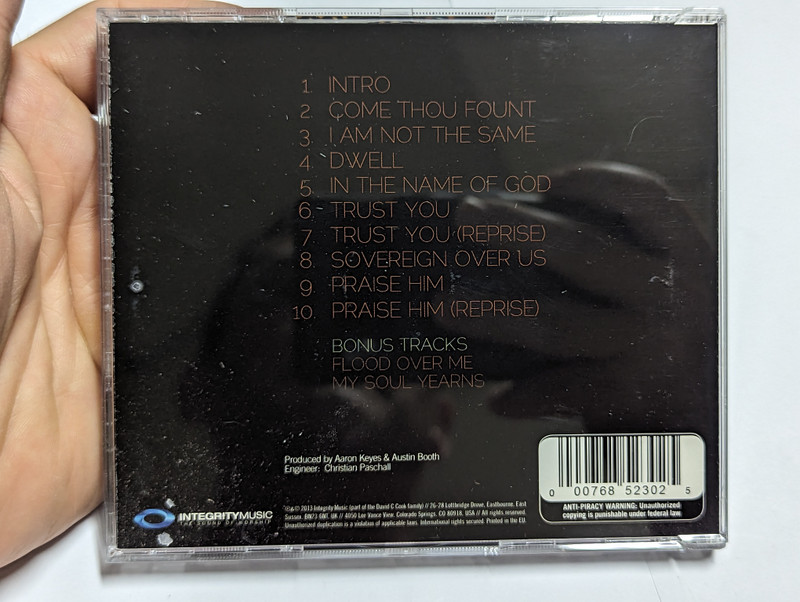 Aaron Keyes – In The Living Room (Recorded Live) / Integrity Music Audio CD 2013 / 52302