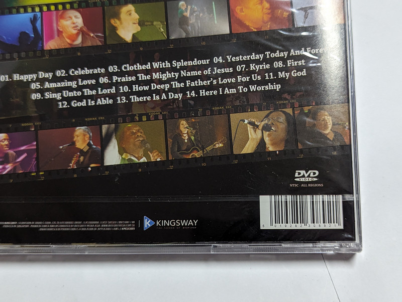 Worship at the Abbey - Live Worship From Studio One Abbey Road, London... with Stuart Townend, Tim Hughes, Lou Fellingham, Smokie Norful, Andy Bromley, Mark Beswick, Kelly Minter, Geraldine Latty / Kingsway Audio CD + DVD 2010 / KMCD3089 