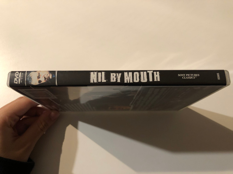NIL BY MOUTH  Written and directed by Gary Oldman  The most intense film of the year. -THE NEW YORK TIMES  DVD Video (043396009851)