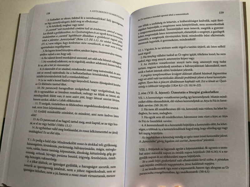 Ami a Bibliából kimaradt  Uwe-Karsten Plisch  A korai keresztyénség apokrif iratai  MAGYAR BIBLIATÁRSULAT  Paperback (9789635585403)