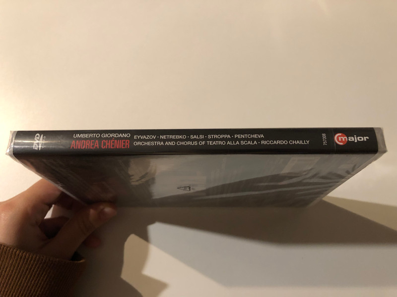UMBERTO GIORDANO - ANDREA CHÉNIER / ORCHESTRA AND CHORUS OF TEATRO ALLA SCALA / RICCARDO CHAILLY / Stage Director - MARIO MARTONE / Teatro Alla Scala / Rai Com / major / DVD Video (814337015732)
