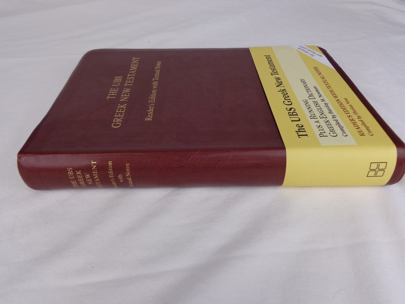 UBS Greek New Testament Reader's Edition With Textual Notes (Greek Edition)
