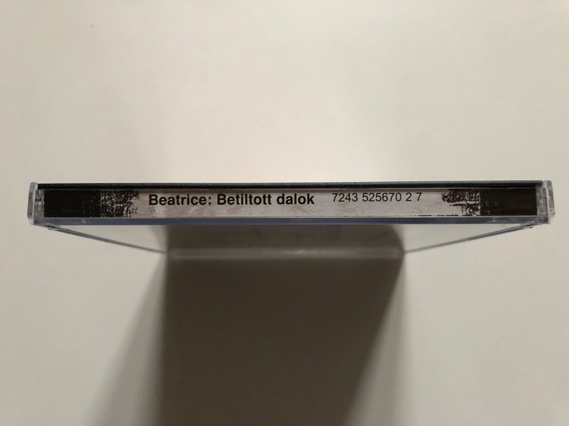 Beatrice – Betiltott Dalok / ...Ez Volt A XX... / Angyalföld; Topis Zenész; Kislány Bugi; Térden Állva; Nagyvárosi Farkas; Motorizált Nemzedék; Topis Zenész; Jerikó; Nem Kell; Üzenetek / EMI Audio CD / 7243 525670 2 7