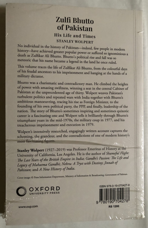 Zulfi Bhutto of Pakistan - His Life and Times / STANLEY WOLPERT / OXFORD PAKISTAN PAPERBACK / Paperback (9780190704278)