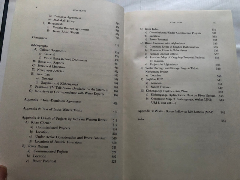 INDUS WATERS TREATY / Political and Legal Dimensions / Ijaz Hussain / OXFORD UNIVERSITY PRESS / Hardcover (9780199403547)