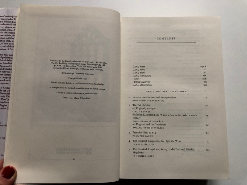 THE NEW CAMBRIDGE MEDIEVAL HISTORY II c.700-c.900 / EDITED BY ROSAMOND MCKITTERICK / Cambridge University Press, 1995 / Hardcover (9780521362924)