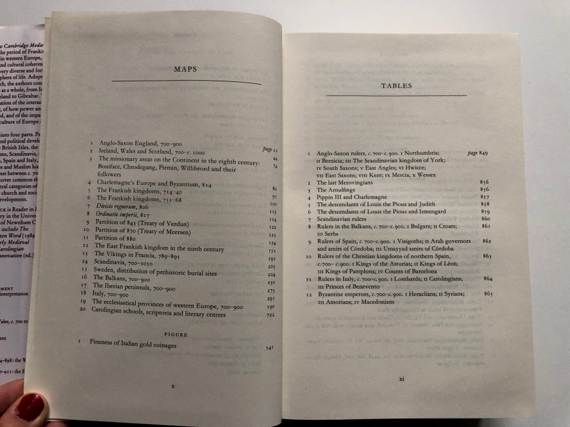 THE NEW CAMBRIDGE MEDIEVAL HISTORY II c.700-c.900 / EDITED BY ROSAMOND MCKITTERICK / Cambridge University Press, 1995 / Hardcover (9780521362924)