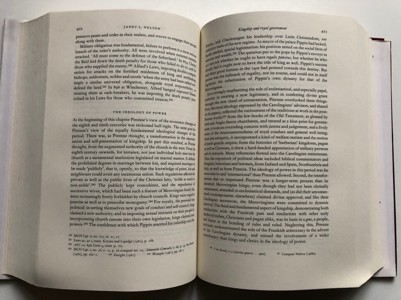 THE NEW CAMBRIDGE MEDIEVAL HISTORY II c.700-c.900 / EDITED BY ROSAMOND MCKITTERICK / Cambridge University Press, 1995 / Hardcover (9780521362924)