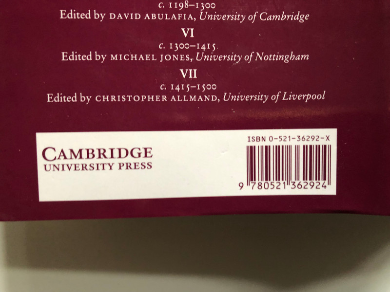 THE NEW CAMBRIDGE MEDIEVAL HISTORY II c.700-c.900 / EDITED BY ROSAMOND MCKITTERICK / Cambridge University Press, 1995 / Hardcover (9780521362924)