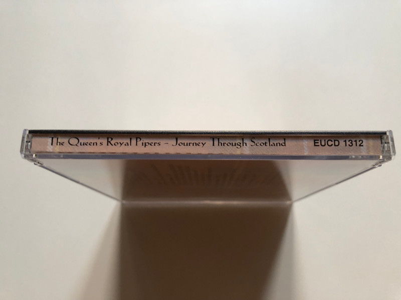 The Queen's Royal Pipers: Best of Scottish Pipes and Drums - Journey Through Scotland / ARC Music Audio CD 1995 / EUCD 1312