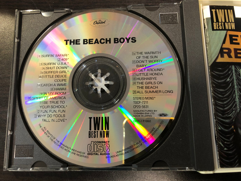 BEACH BOYS - Twin Best Now / Japanese-only 40-track double compilation CD, picture sleeve featuring all text in Japanese & obi-strip / TOCP-7211-12 / Audio CD (4988006671997)