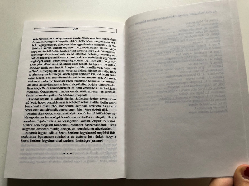 Watchman Nee: Tizenkét tele kosár / Watchman Nee: Twelve full baskets / Several independent sermons by the Chinese Christian author Watchman Nee 