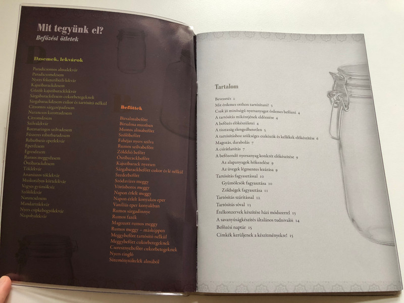 Az én kamrám - Frank Júlia tanácsaival és 84 öntapadó címkével / Kétféle borítóval / Corvina Kiadó, 2015. / Paperback (9789631362879)
