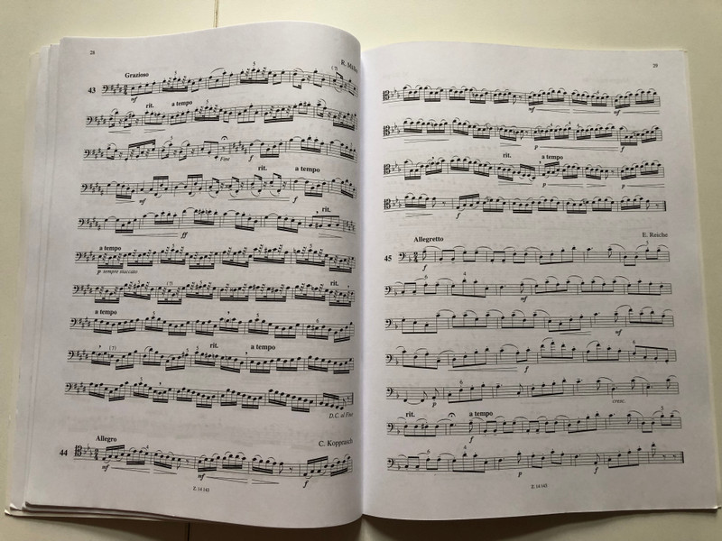 Ausgewählte Etüden Band 1 für Posaune / Makovecz / Selected Studies for trombone / VÁLOGATOTT ETŰDÖK harsonára / Editio Musica Budapest Z. 14 143 / Paperback (9790080141434)