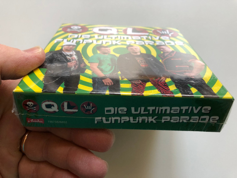 QL – Die Ultimative Funpunk Parade / Ariola 8x Audio CD, DVD Video CD 2018 / 19075826852