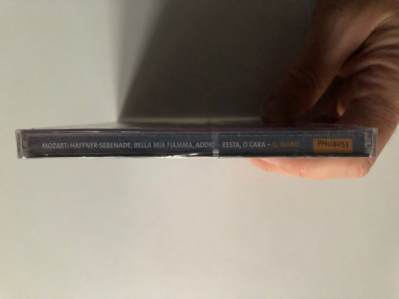Günter Wand-Edition Volume 1 - W. A. Mozart: Serenade D Major K 250/248b ''Haffner-Serenade'', ''Bella Mia Fiamma, Addio-Resta, O Cara'' K 528 - Erno Sebestyen (violin), Edith Wiens (soprano) / Profil Edition Günter Hänssler Audio CD 2004 / PH04053