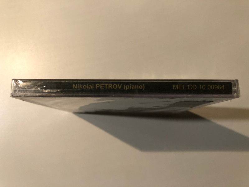 Nikolai Petrov (piano) - Domenico Scrlatti: Piano Sonatas, Joseph Haydn: Sonata in A Flat major, Hob. XVI: 43 (1783) / Мелодия Audio CD 2005 / MEL CD 10 00964