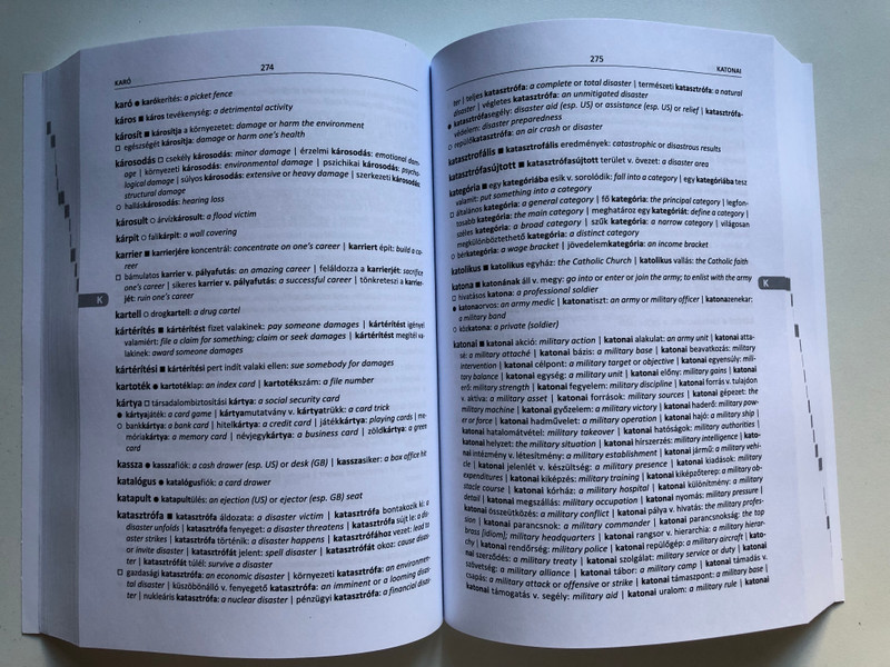 Magyar-angol nagy kollokációszótár / NAGY GYÖRGY, KISS GÁBOR / TINTA KÖNYVKIADÓ / Paperback (9789634094203)