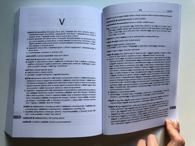 Magyar-angol nagy kollokációszótár / NAGY GYÖRGY, KISS GÁBOR / TINTA KÖNYVKIADÓ / Paperback (9789634094203)