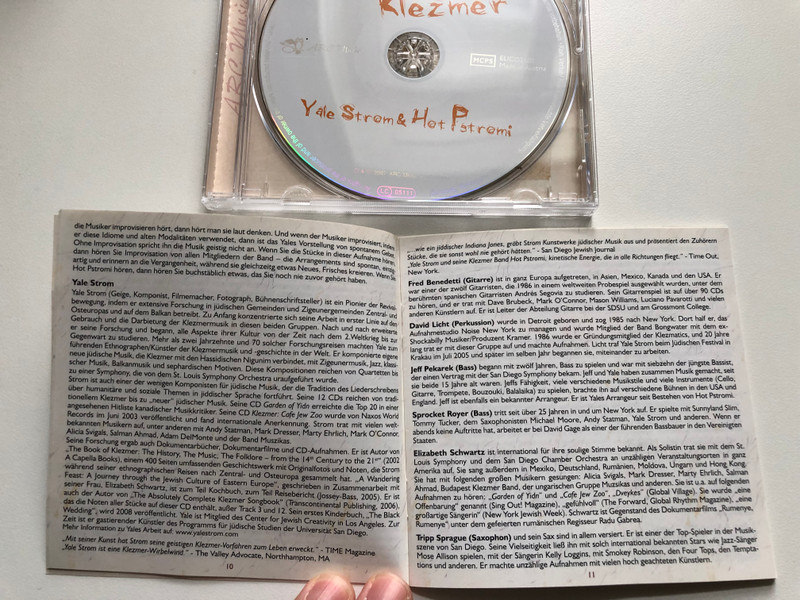 Yale Strom & Hot Pstromi: ''Borsht with Bread, Brothers'' - Klezmer / ARC Music Audio CD 2007 / EUCD2102