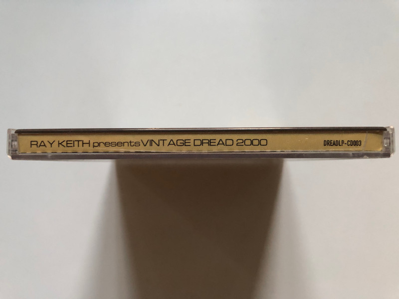 Ray Keith presents Vintage Dread 2000 - A Limited Edition Double CD Of Classic D+B Including: Renegade Terrorist, Dark Soldier & Chopper (Original/Remix) / Dread Recordings 2x Audio CD 2000 / DREADLP-CD003