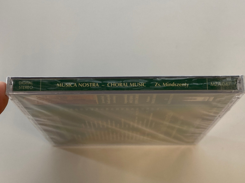 Music Nostra - Conducted by Zsuzsanna Mindszenty - Choral Music from the Gregorian to the Romantics / Allegro Audio CD 1999 / MZA 047