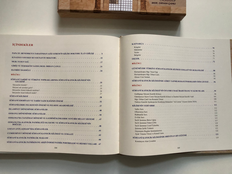 Türkiye'deki Süryani Katolik Kilisesi - The Syriac Catholic Church in Turkey (9789754621853)