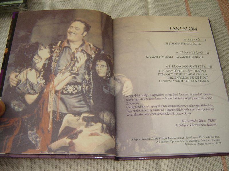 Ifj. Johann Strauss: A Ciganybaro – Hires Operettek, Konyv es CD / Johann Strauss II: The Gypsy Baron – Famous Operettas, Hungarian Language Book with CD 