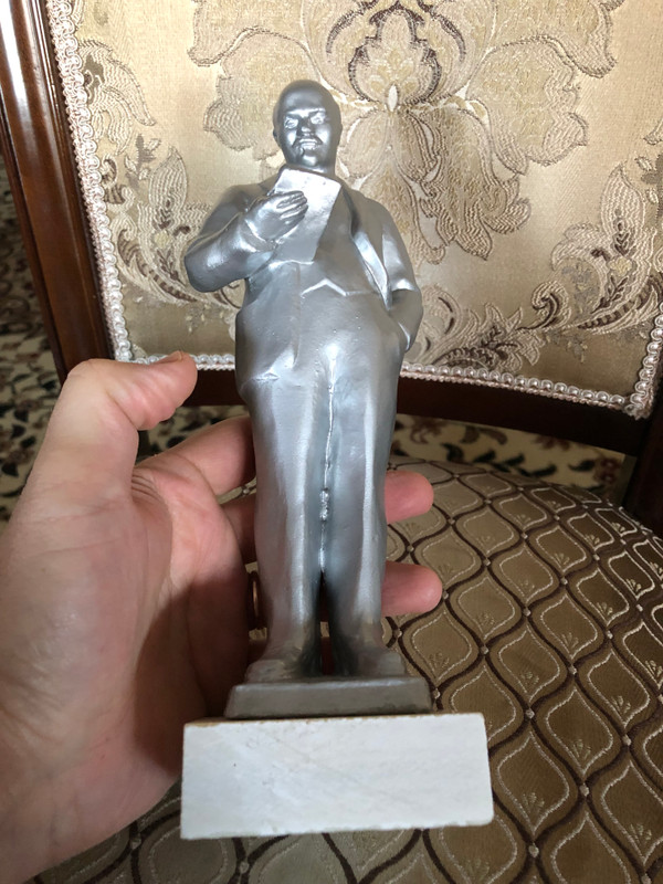 Sculpture of Vladimir Lenin (1963) by N. Schultz (Vl.LeninSchultz)
