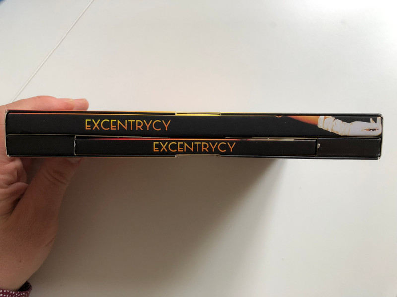 EXCENTRYCY – CZYLI PO SŁONECZNEJ STRONIE ULICY / DVD and Audio CD and Book Set (9788326823848)