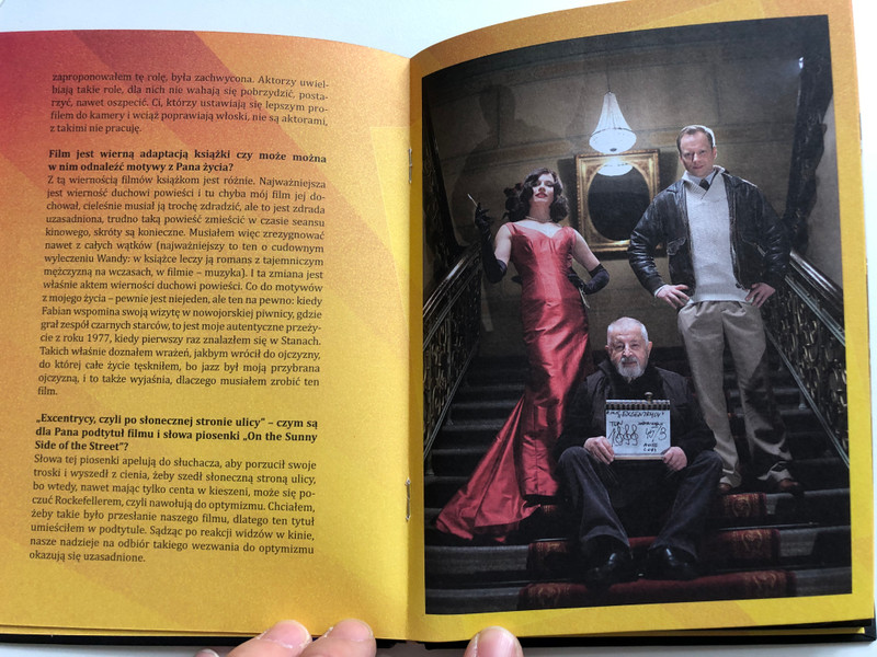 EXCENTRYCY – CZYLI PO SŁONECZNEJ STRONIE ULICY / DVD and Audio CD and Book Set (9788326823848)