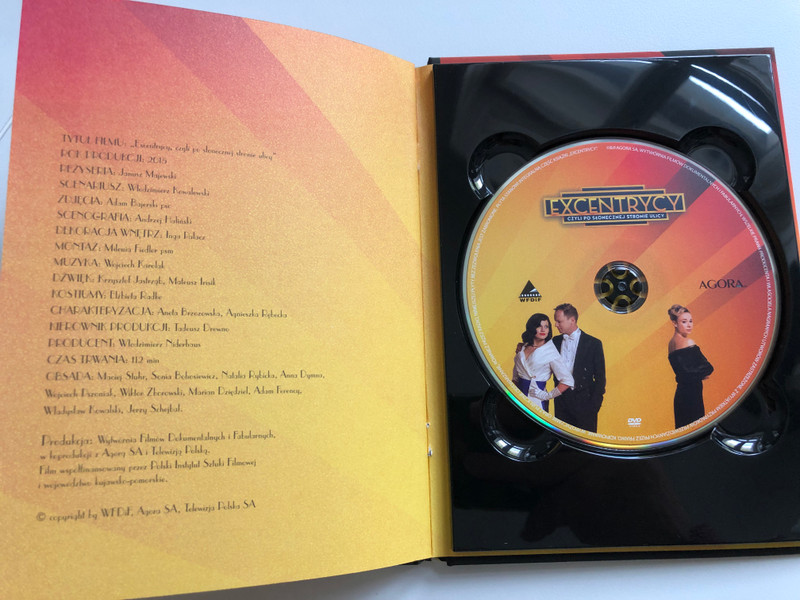 EXCENTRYCY – CZYLI PO SŁONECZNEJ STRONIE ULICY / DVD and Audio CD and Book Set (9788326823848)