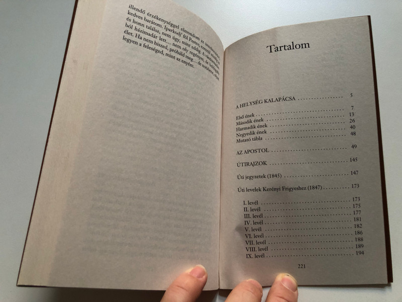 The Village Hammer, The Apostle, and Travelogues (A helység kalapácsa, Az apostol, Útirajzok) (9789630987127)