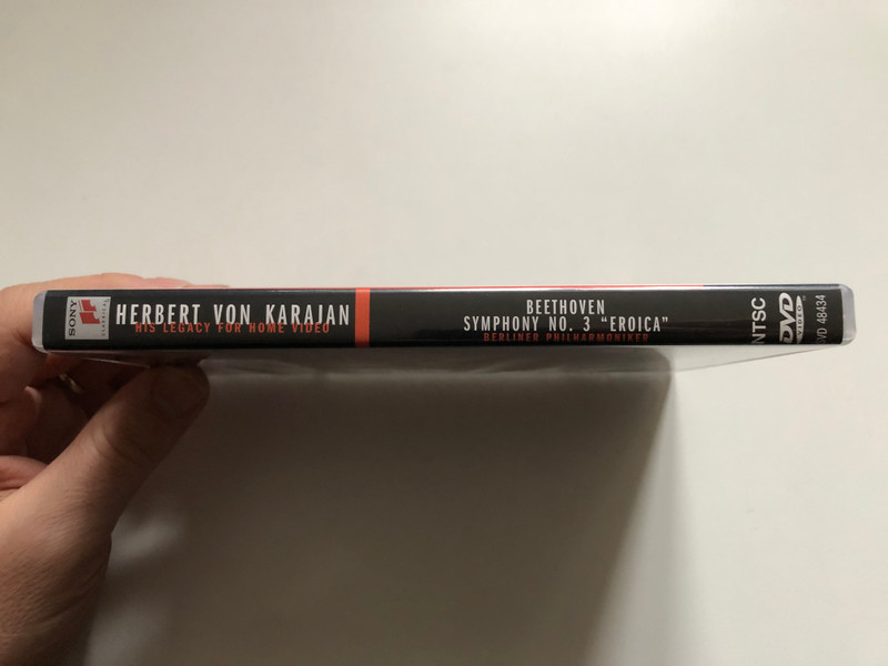 Herbert von Karajan - Beethoven Symphony No. 3 "Eroica" (DVD) (074644843491)