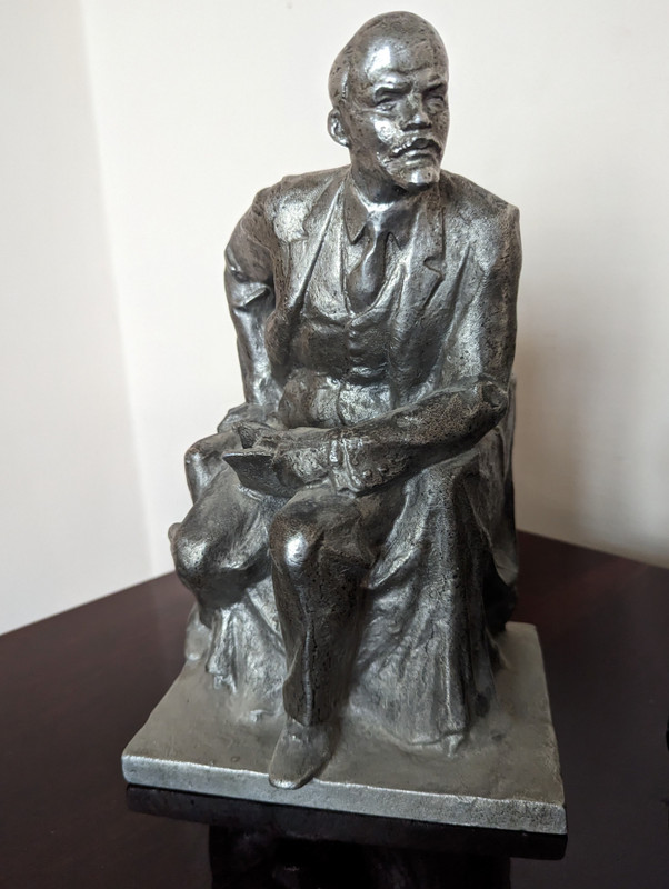 Rare Soviet Propaganda Statue: "Lenin in Smolny" (LenininSmolnyStatue)