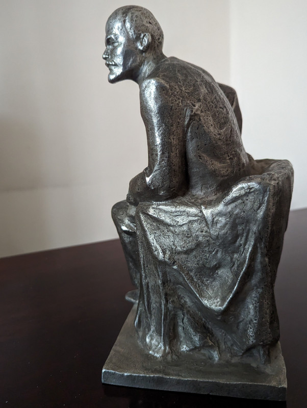Rare Soviet Propaganda Statue: "Lenin in Smolny" (LenininSmolnyStatue)