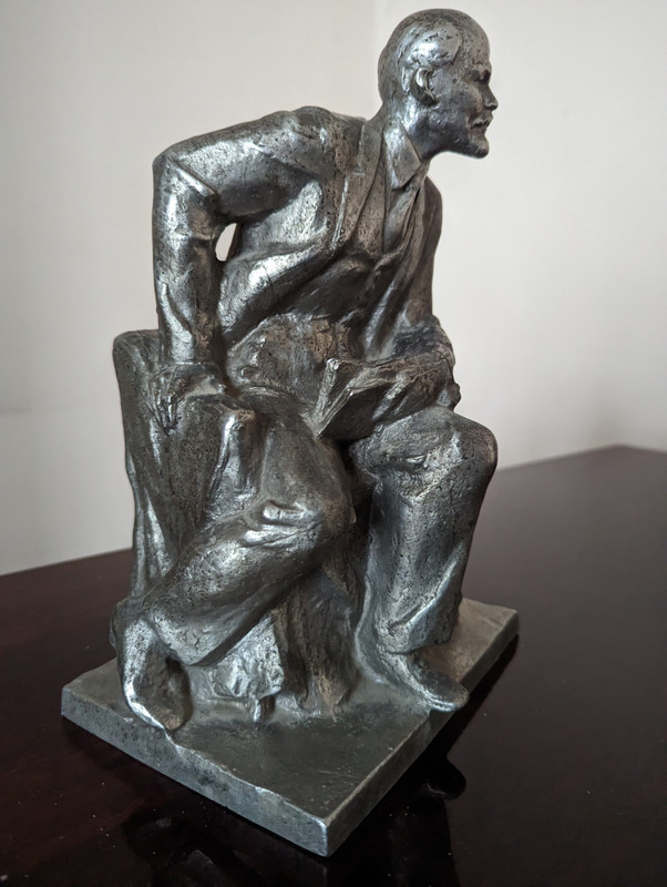 Rare Soviet Propaganda Statue: "Lenin in Smolny" (LenininSmolnyStatue)