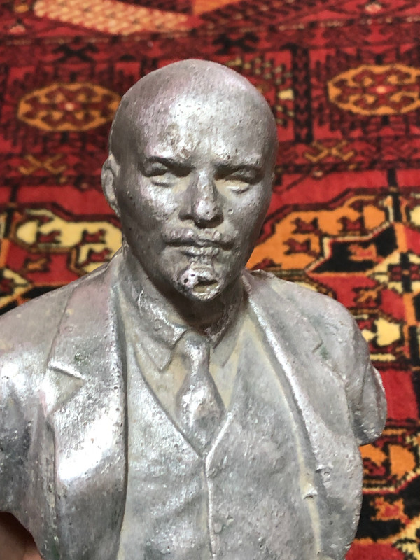 Bust of Vladimir Ilyich Lenin (BustofVladimirLenin)