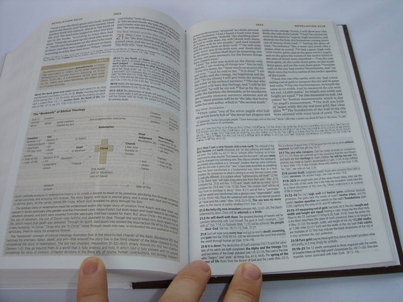 ESV Global Study Bible, Hardcover: Explore The Bible In Depth with More Than 120 Maps and Illustrations in English Standard Version