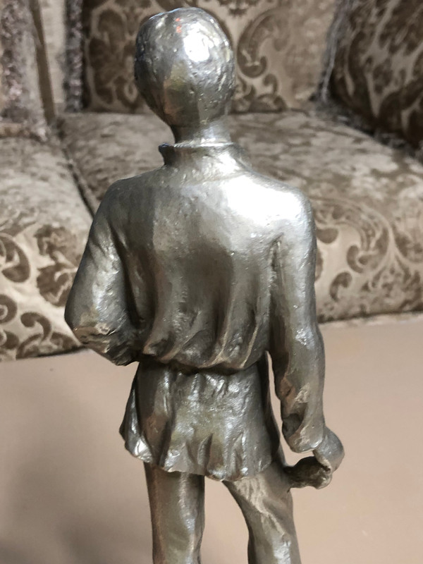 Statue of Sergei Yesenin — Soviet Metal Figurine (27.5 cm, pre-1960) (StatueSergeiYesenin)