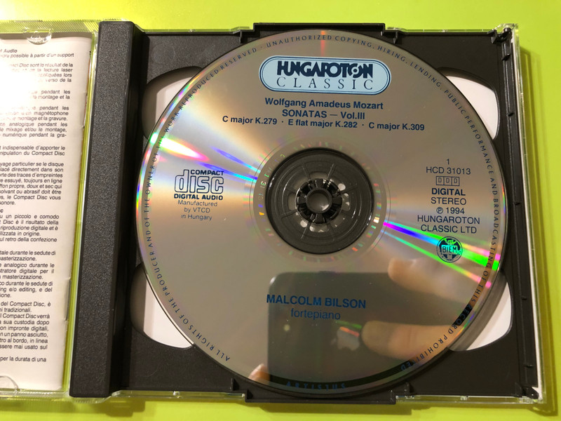 A Return to Authenticity: Mozart Piano Sonatas Vol. III on Fortepiano with Malcolm Bilson CD (HCD31013-14)